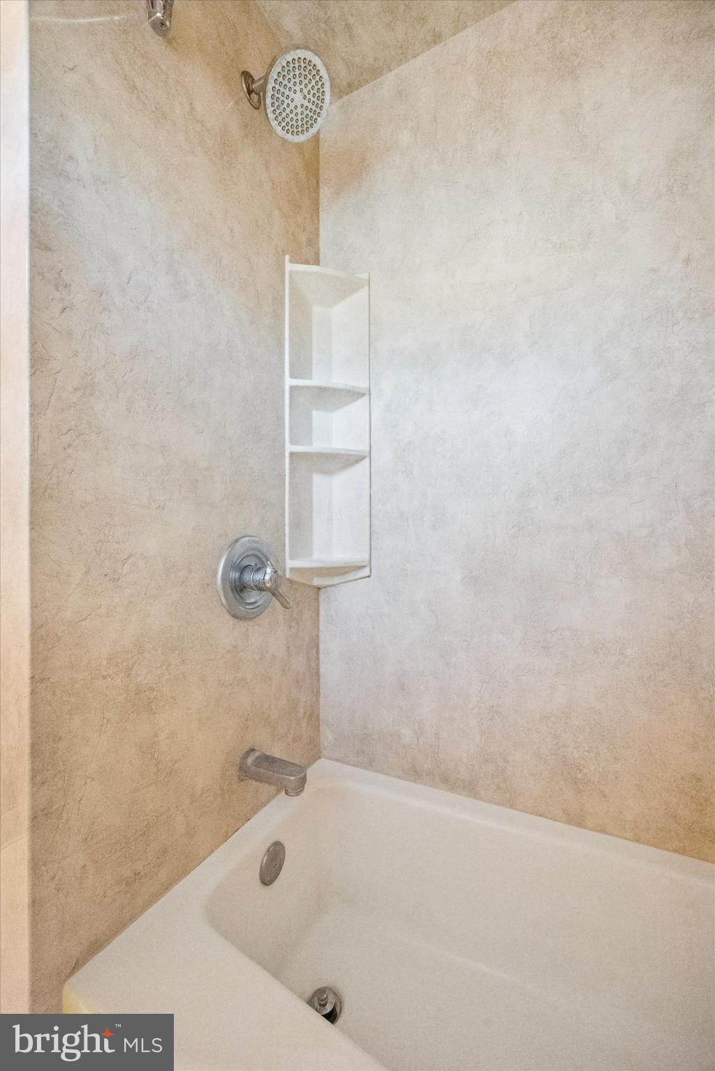 CONSHOHOCKEN - Residential