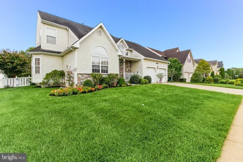 15 Valley Forge Drive, Woolwich Township, NJ 08085 - #: NJGL2077866
