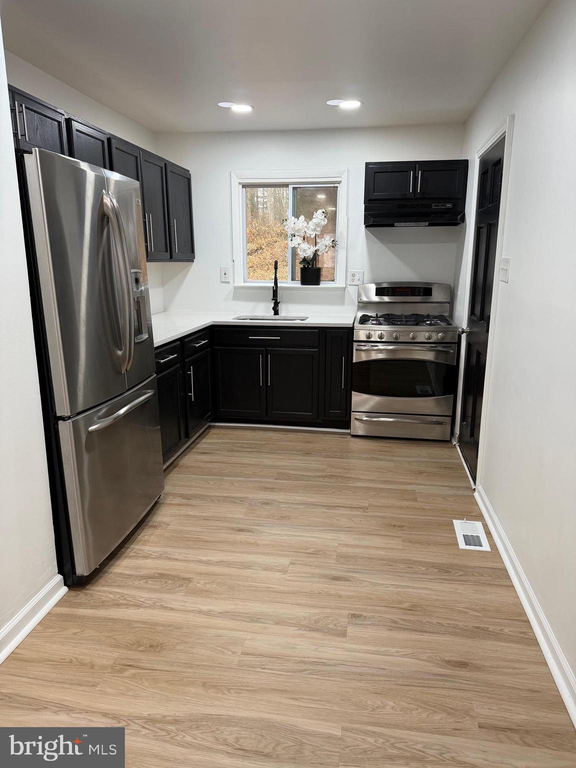 BEACON HEIGHTS - Residential