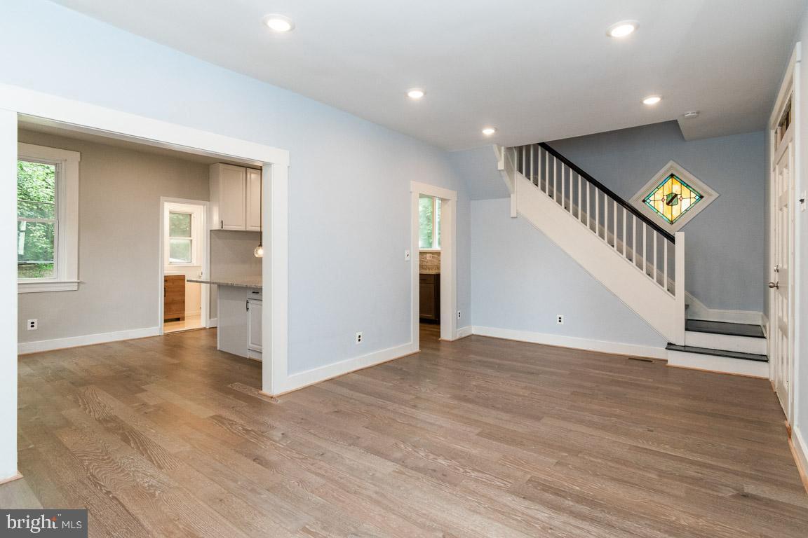 FRANKFORD - Residential