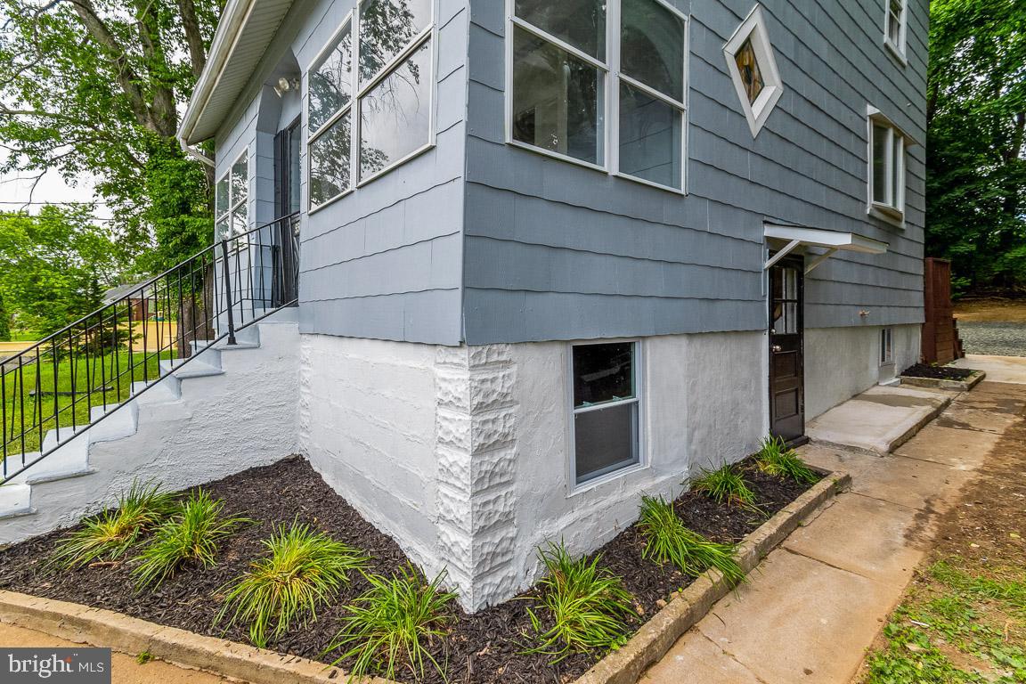 FRANKFORD - Residential