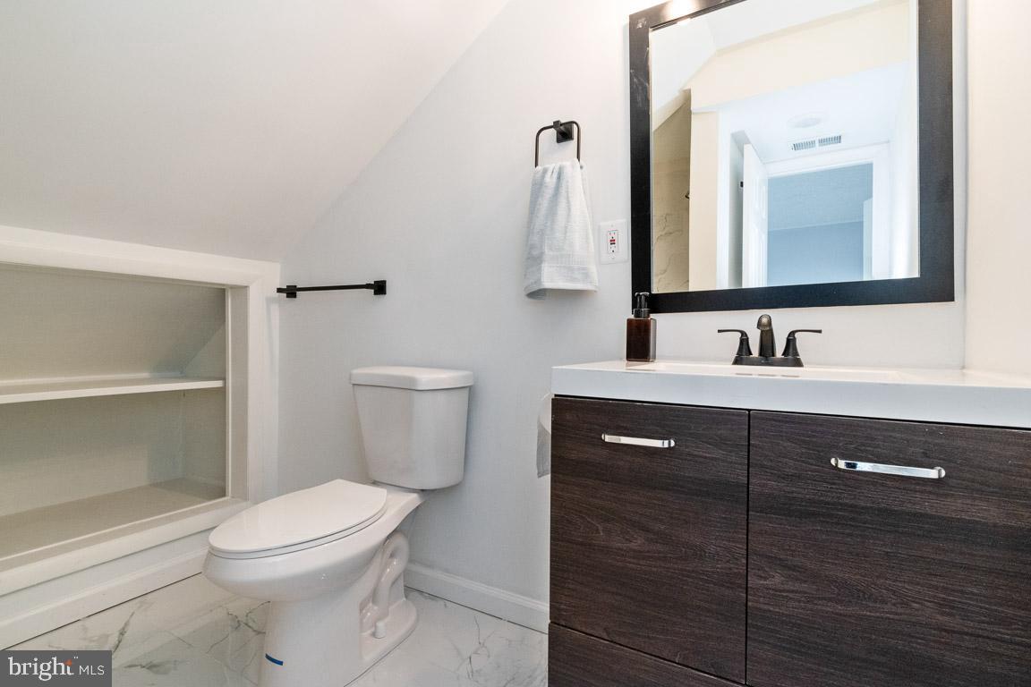 FRANKFORD - Residential