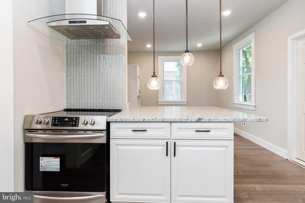 FRANKFORD - Residential