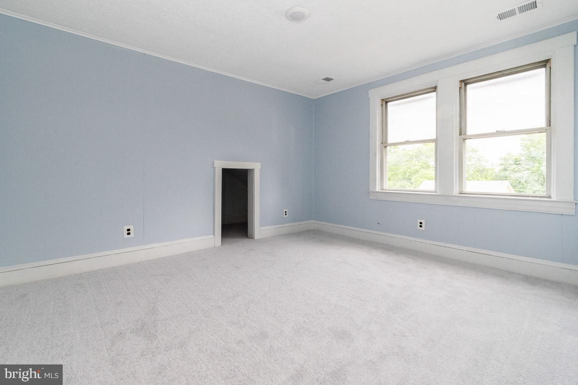 FRANKFORD - Residential