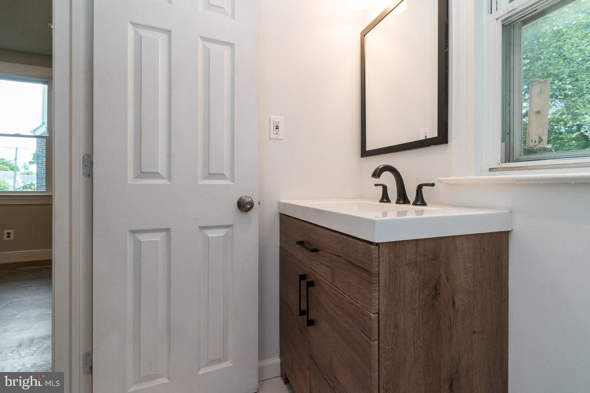 FRANKFORD - Residential