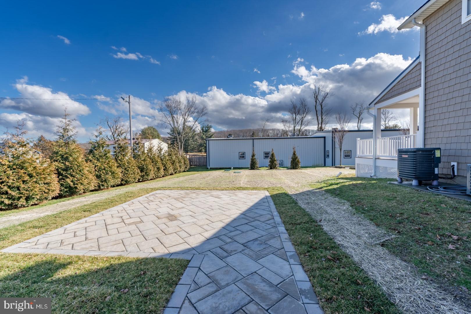 GLEN ARM - Residential Lease