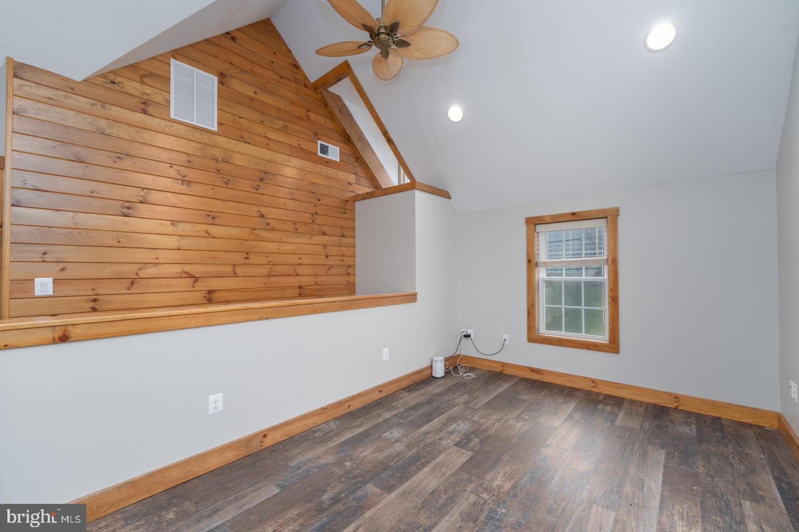 GLEN ARM - Residential Lease