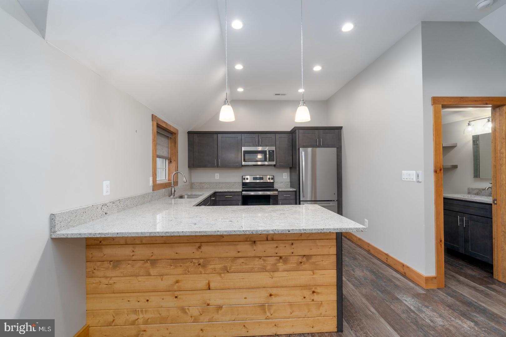 GLEN ARM - Residential Lease