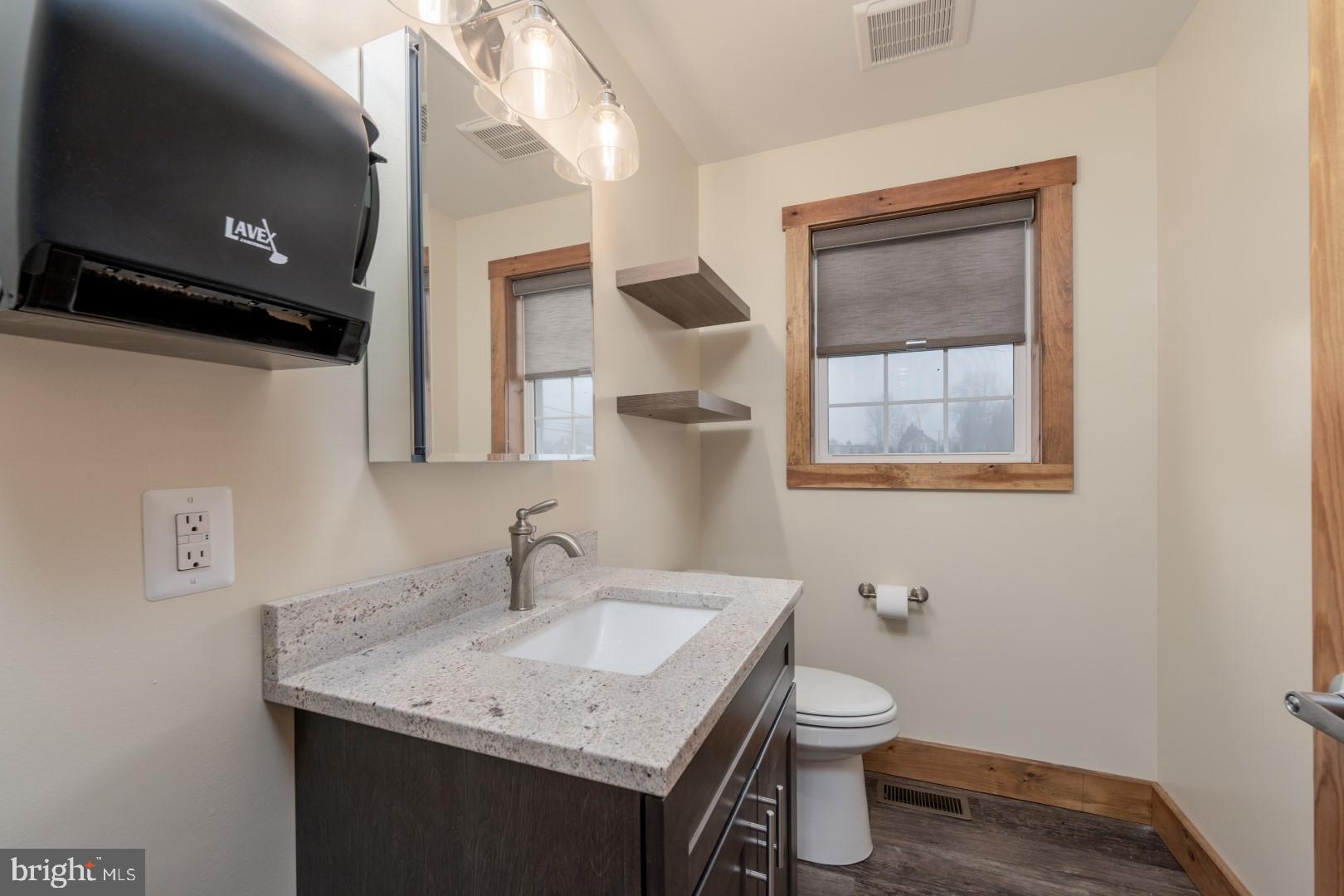 GLEN ARM - Residential Lease