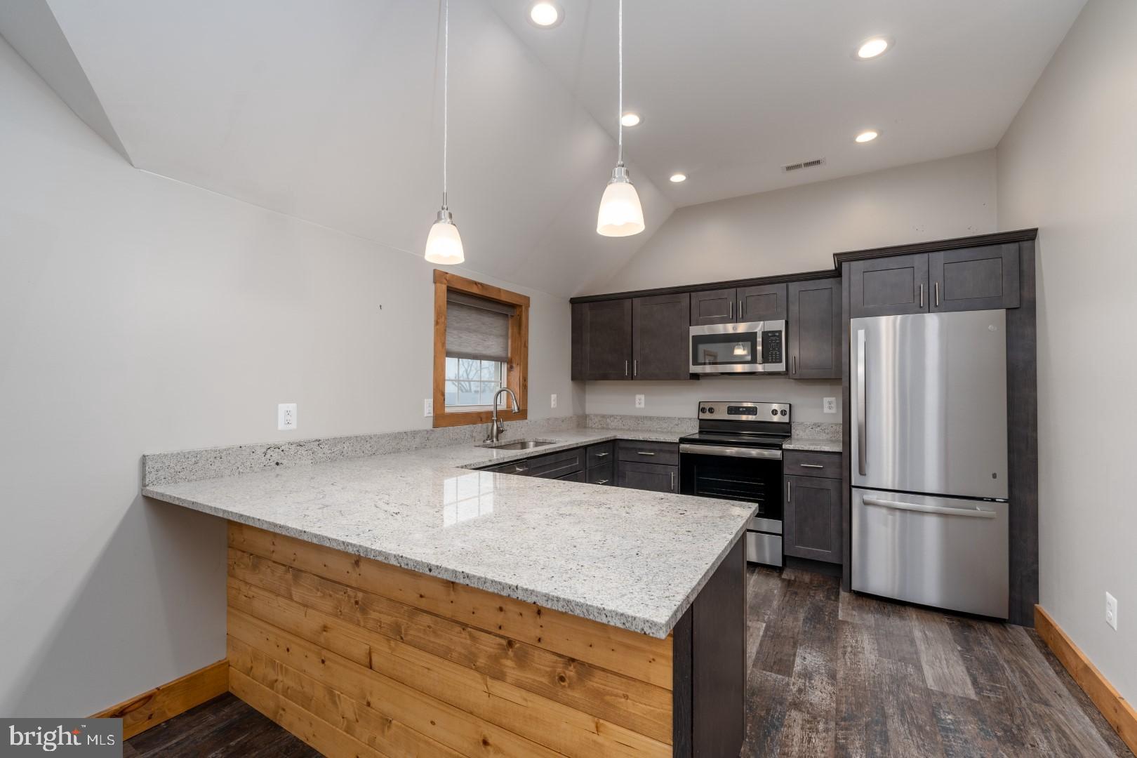 GLEN ARM - Residential Lease