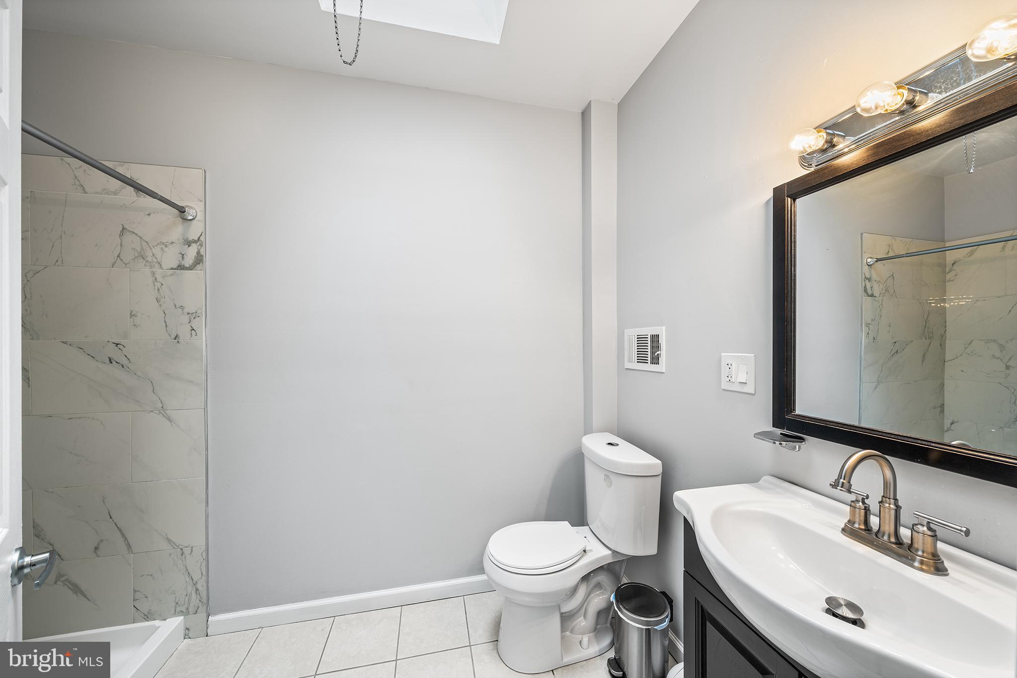 GERMANTOWN (EAST) - Residential