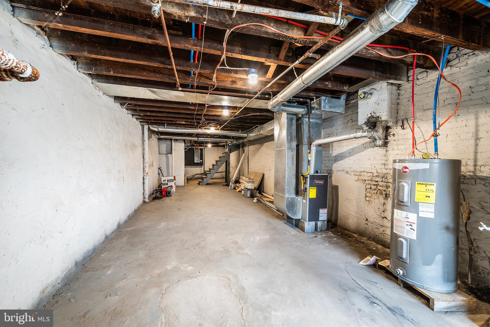 GERMANTOWN (EAST) - Residential