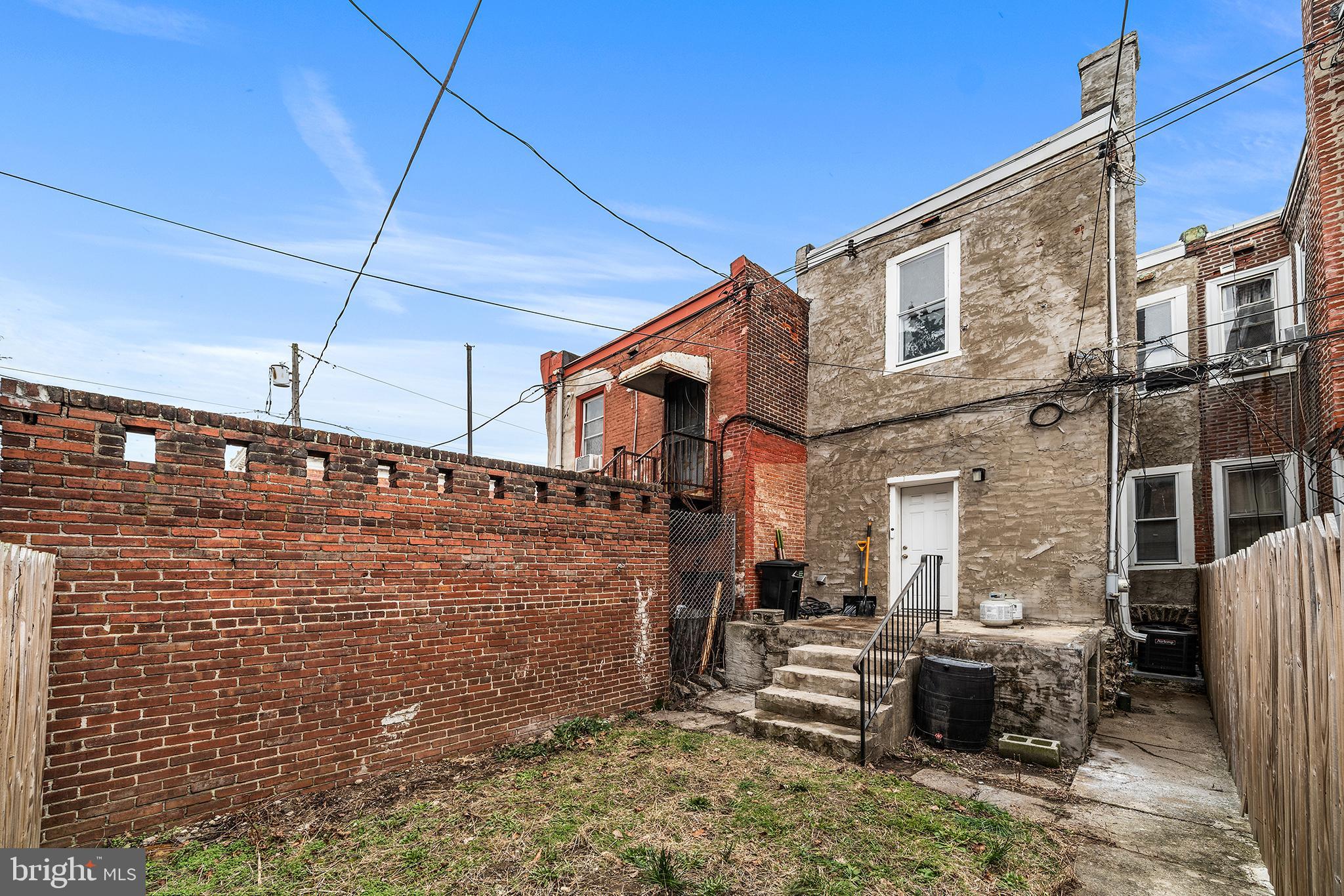 GERMANTOWN (EAST) - Residential