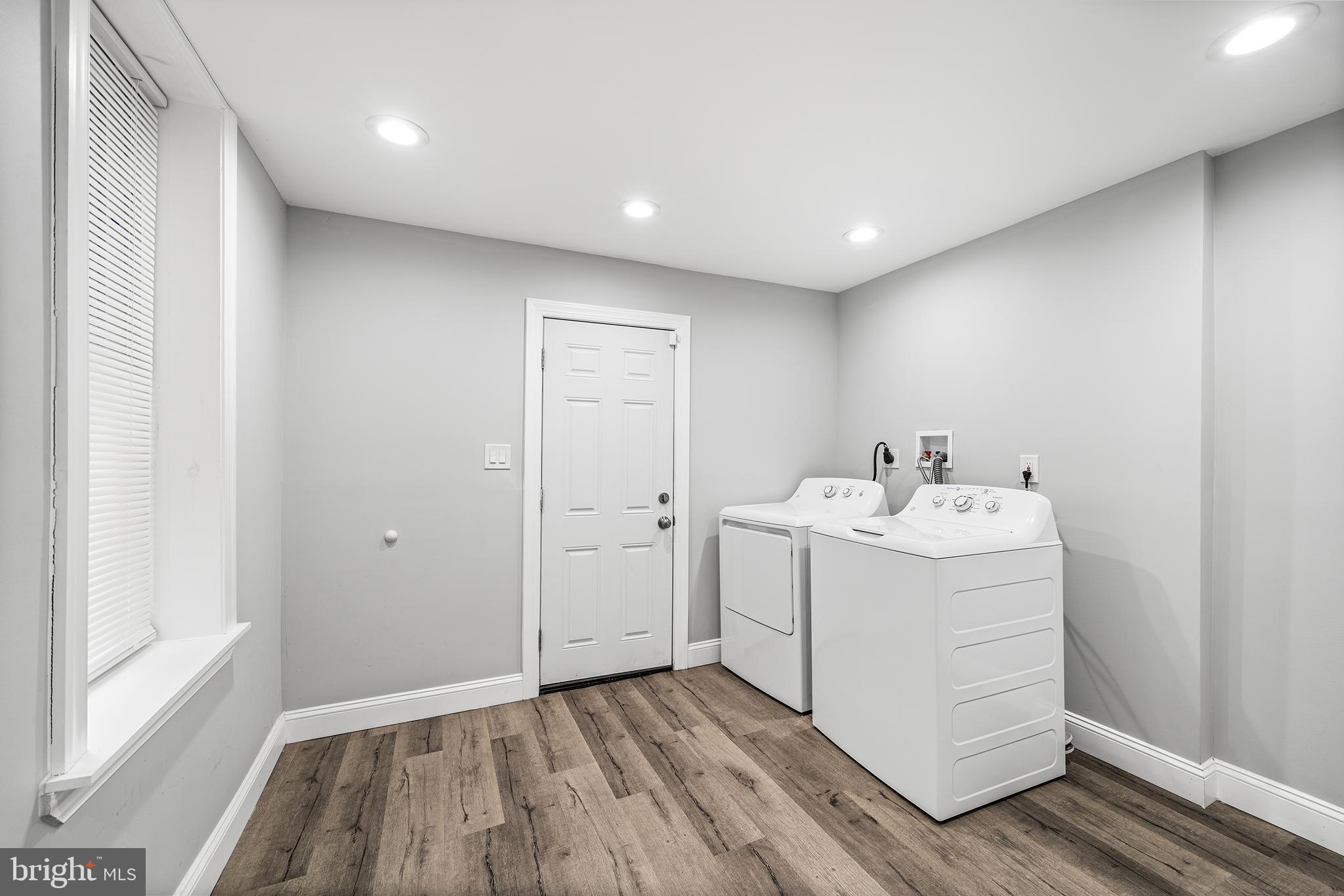 GERMANTOWN (EAST) - Residential