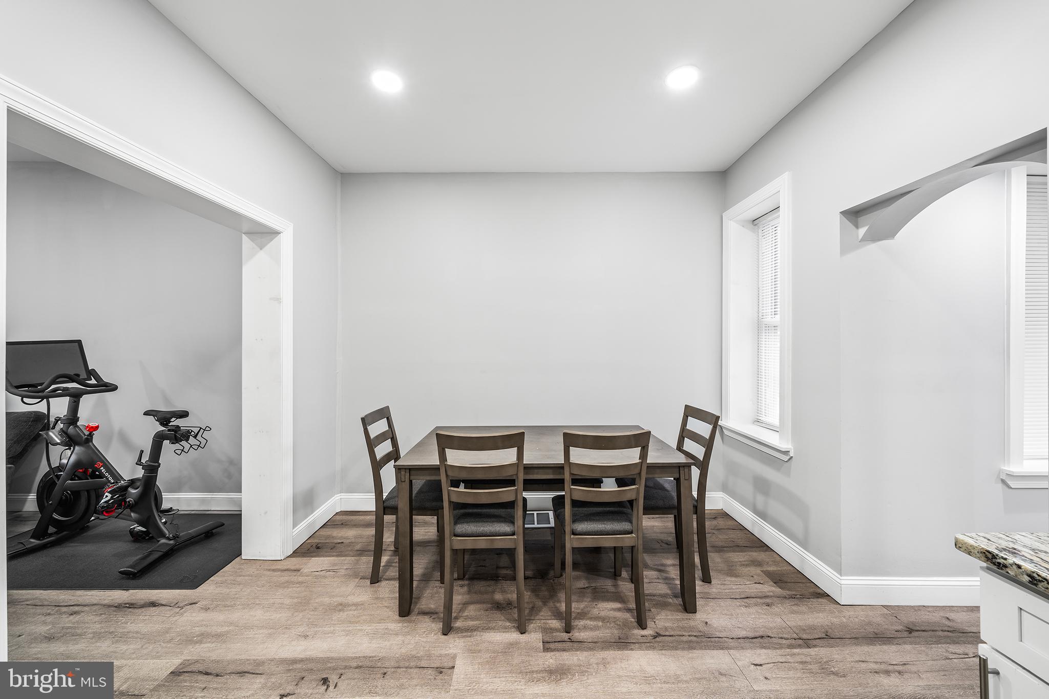 GERMANTOWN (EAST) - Residential