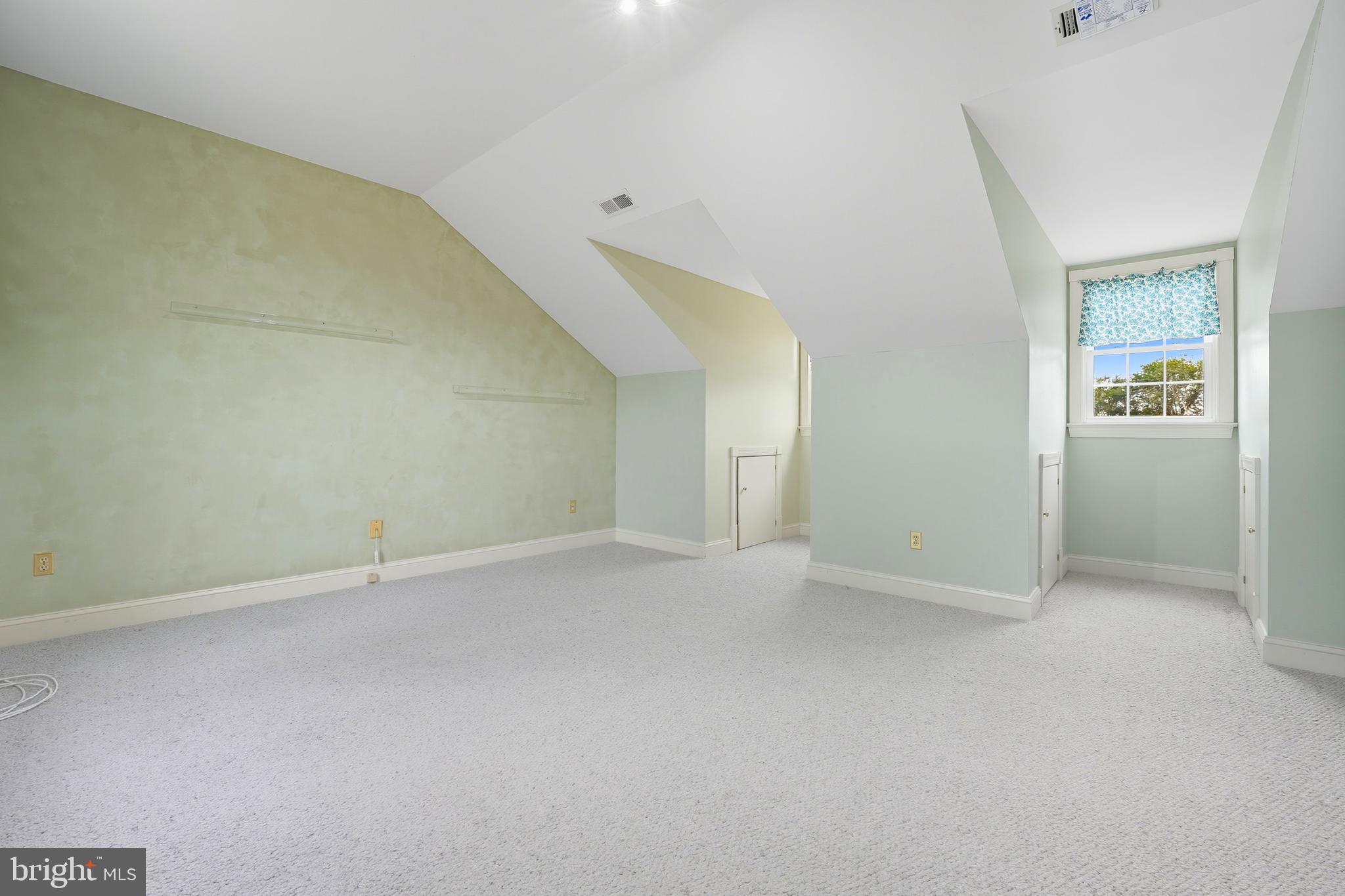 MULBERRY GREENS - Residential