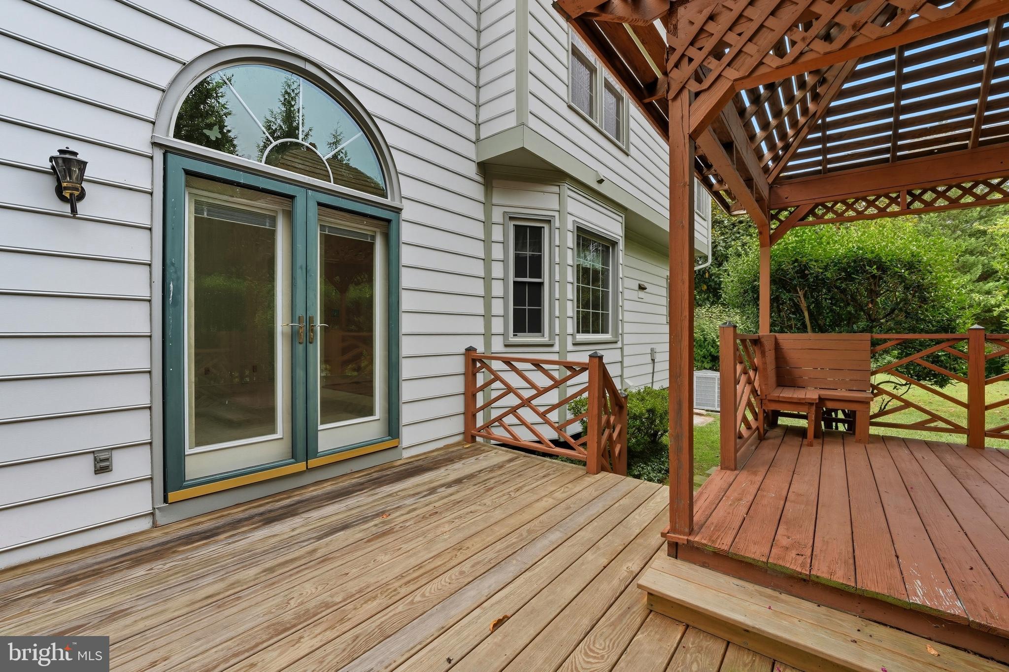 MULBERRY GREENS - Residential