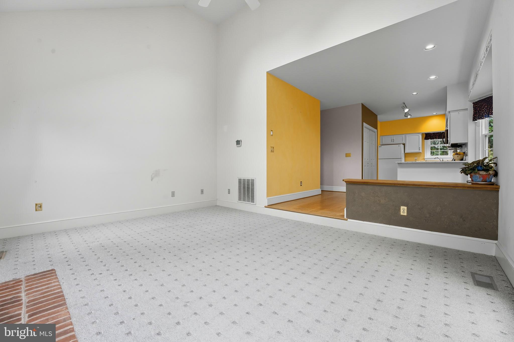 MULBERRY GREENS - Residential