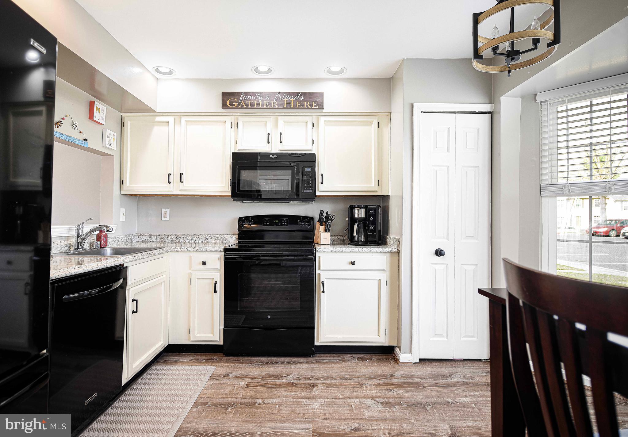 BOX HILL SOUTH - Residential