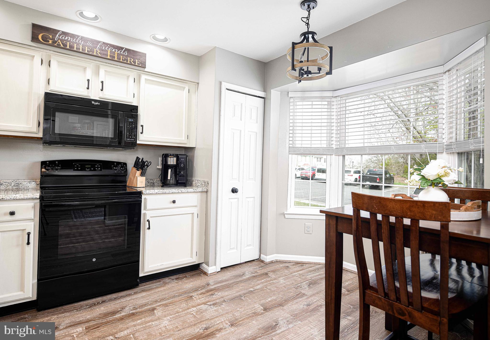 BOX HILL SOUTH - Residential