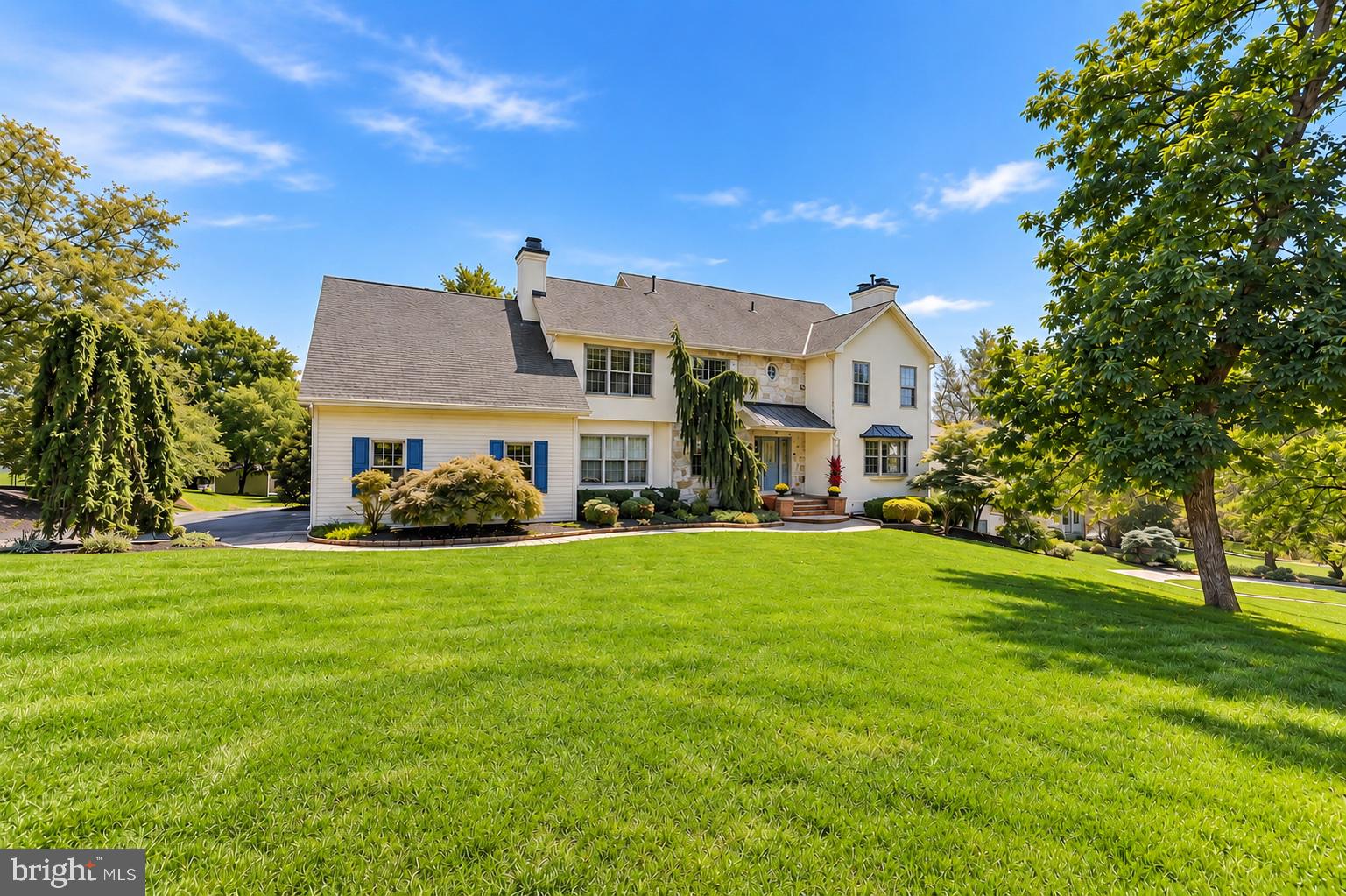 113 SUMMIT DRIVE