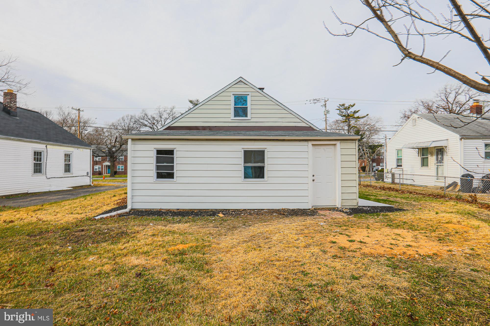 MARLYN TERRACE - Residential Lease