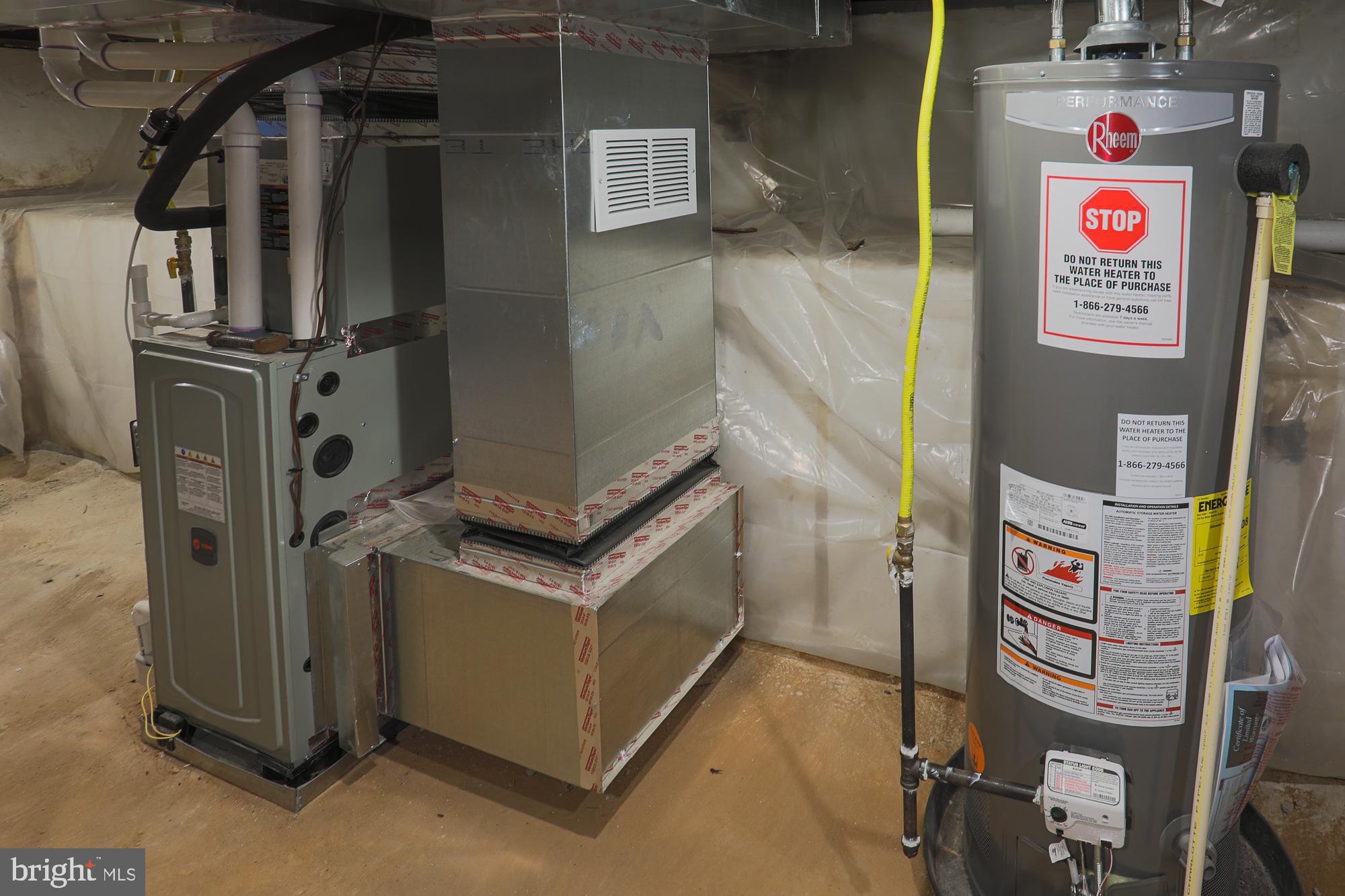 MARLYN TERRACE - Residential Lease