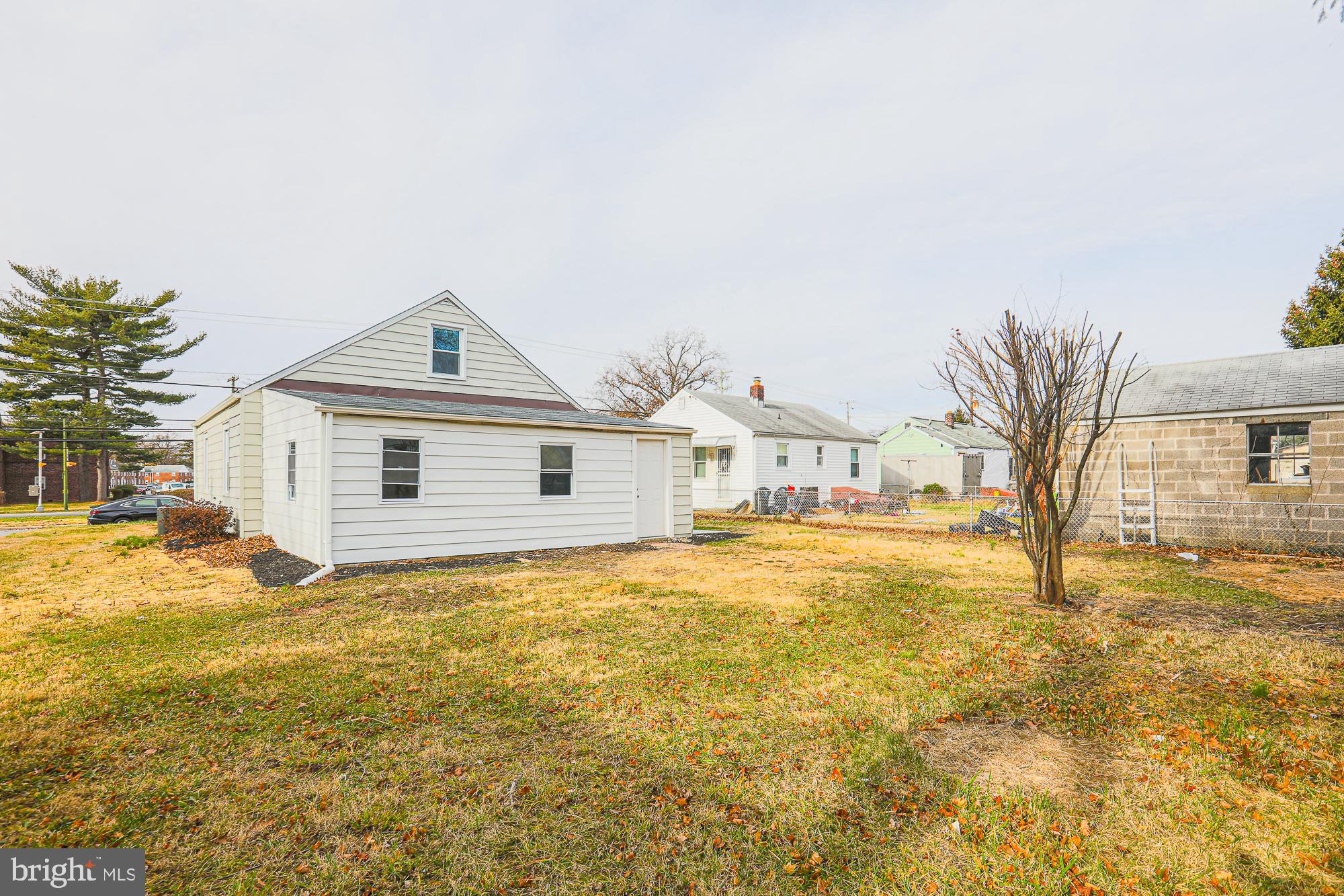 MARLYN TERRACE - Residential Lease