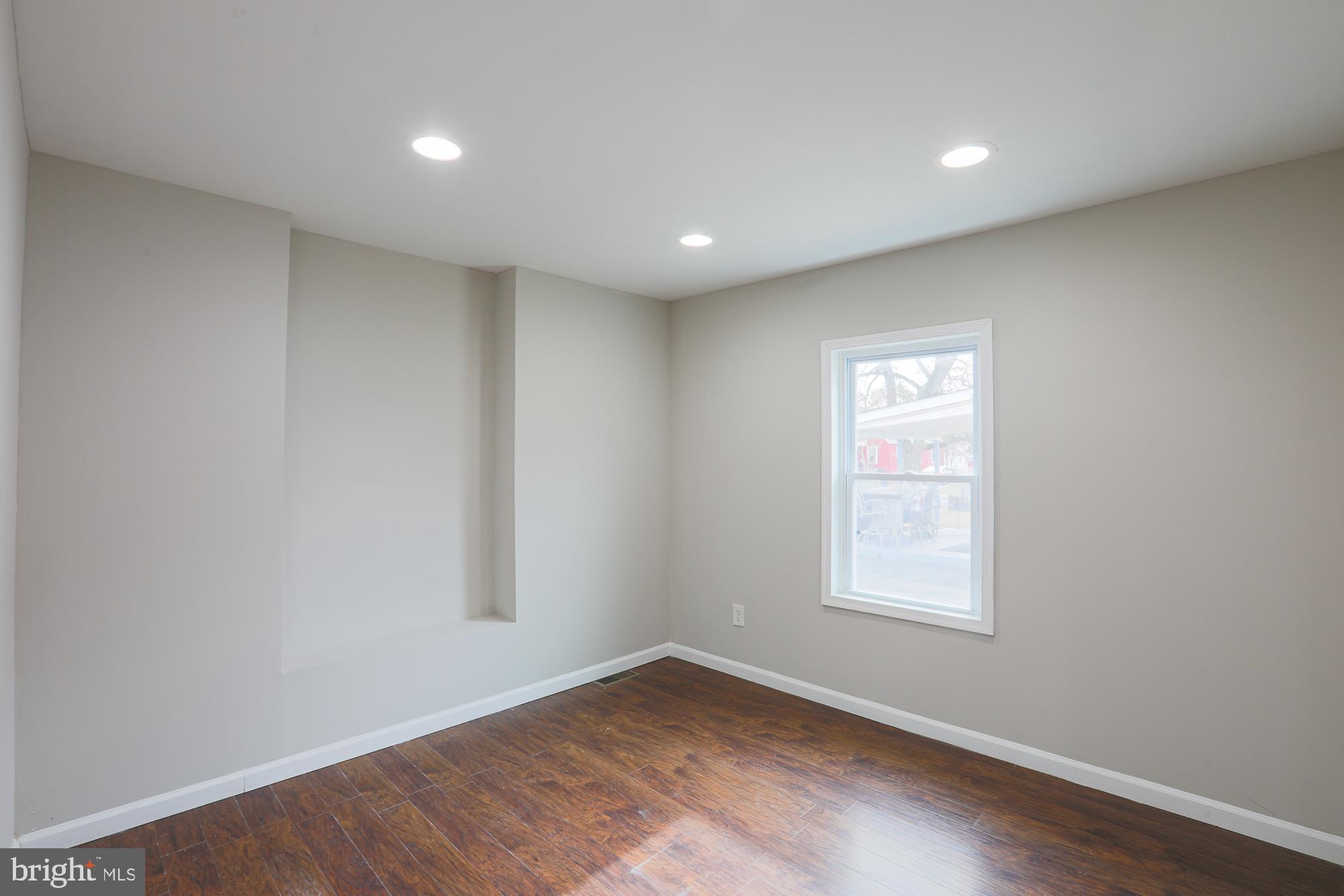 MARLYN TERRACE - Residential Lease