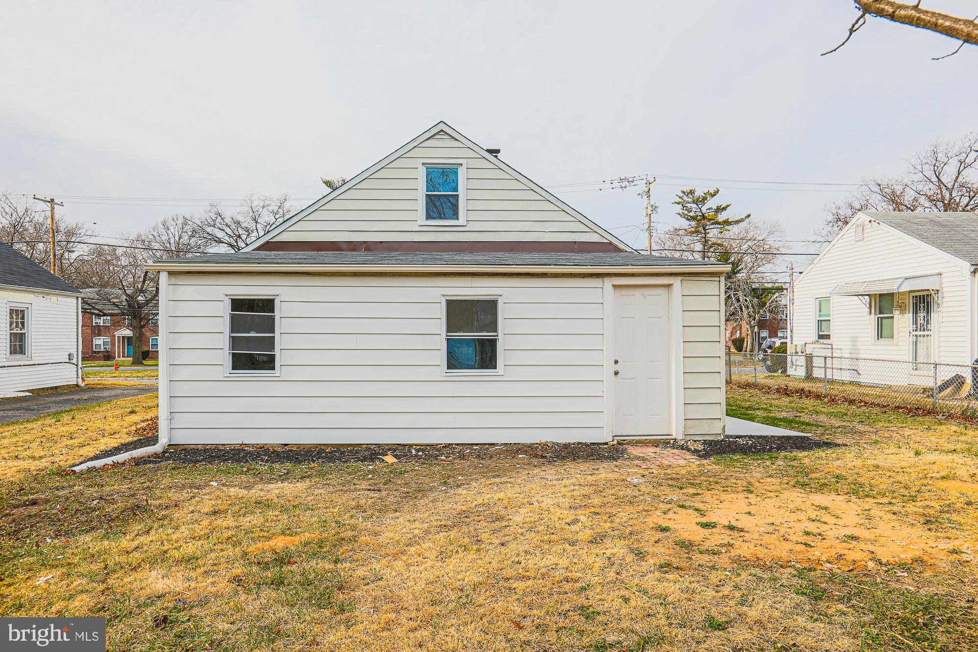 MARLYN TERRACE - Residential Lease