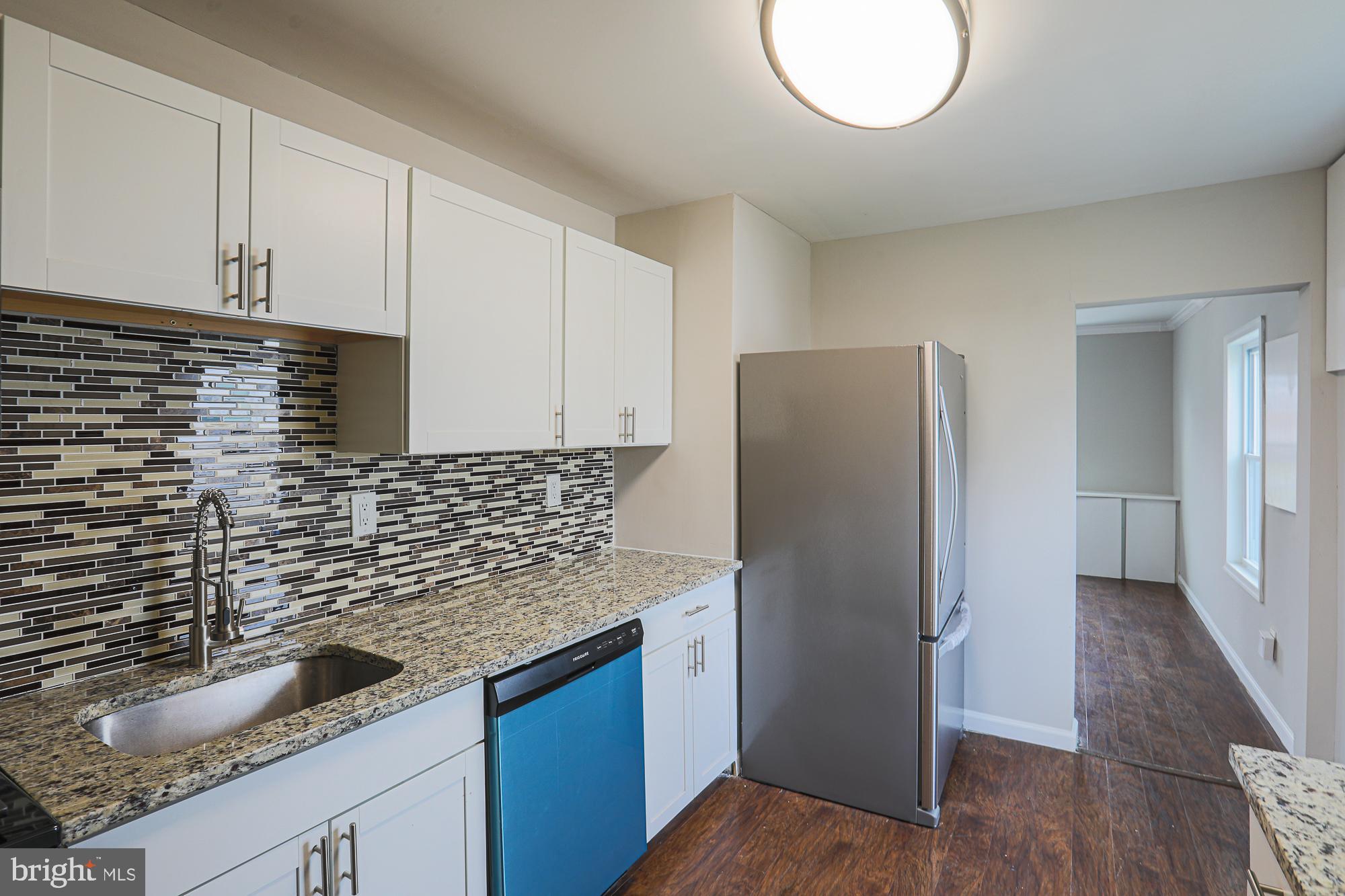 MARLYN TERRACE - Residential Lease