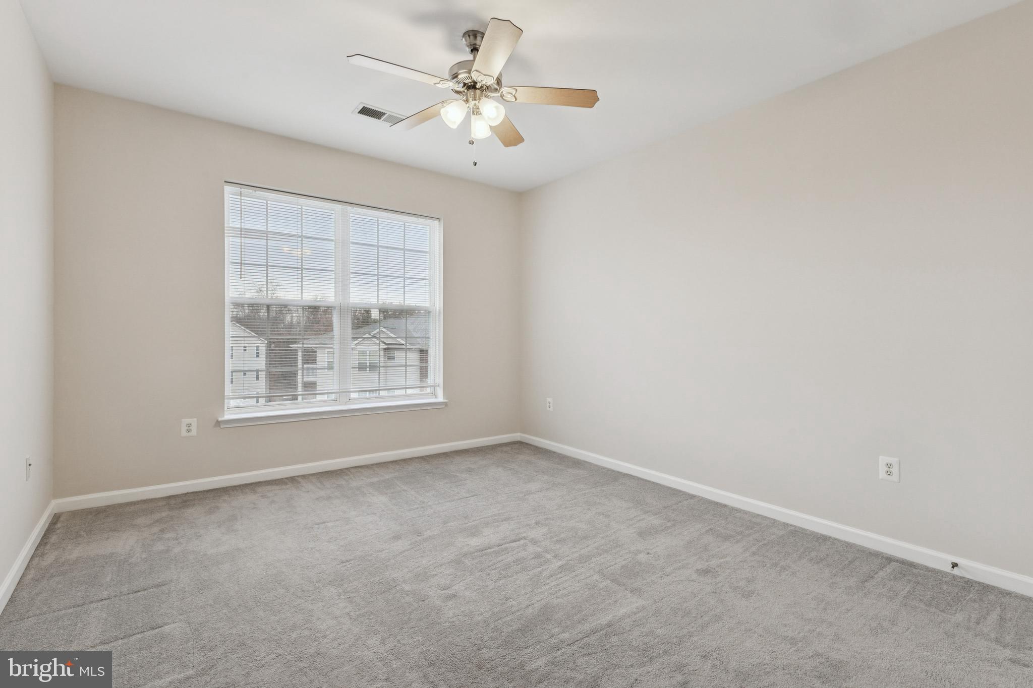 THE RESERVE CONDOMINIUMS - Residential