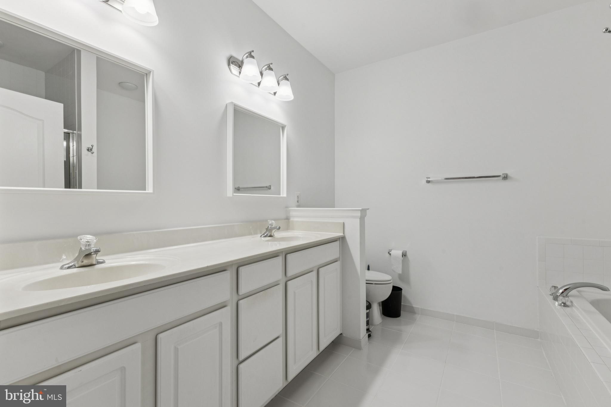 THE RESERVE CONDOMINIUMS - Residential