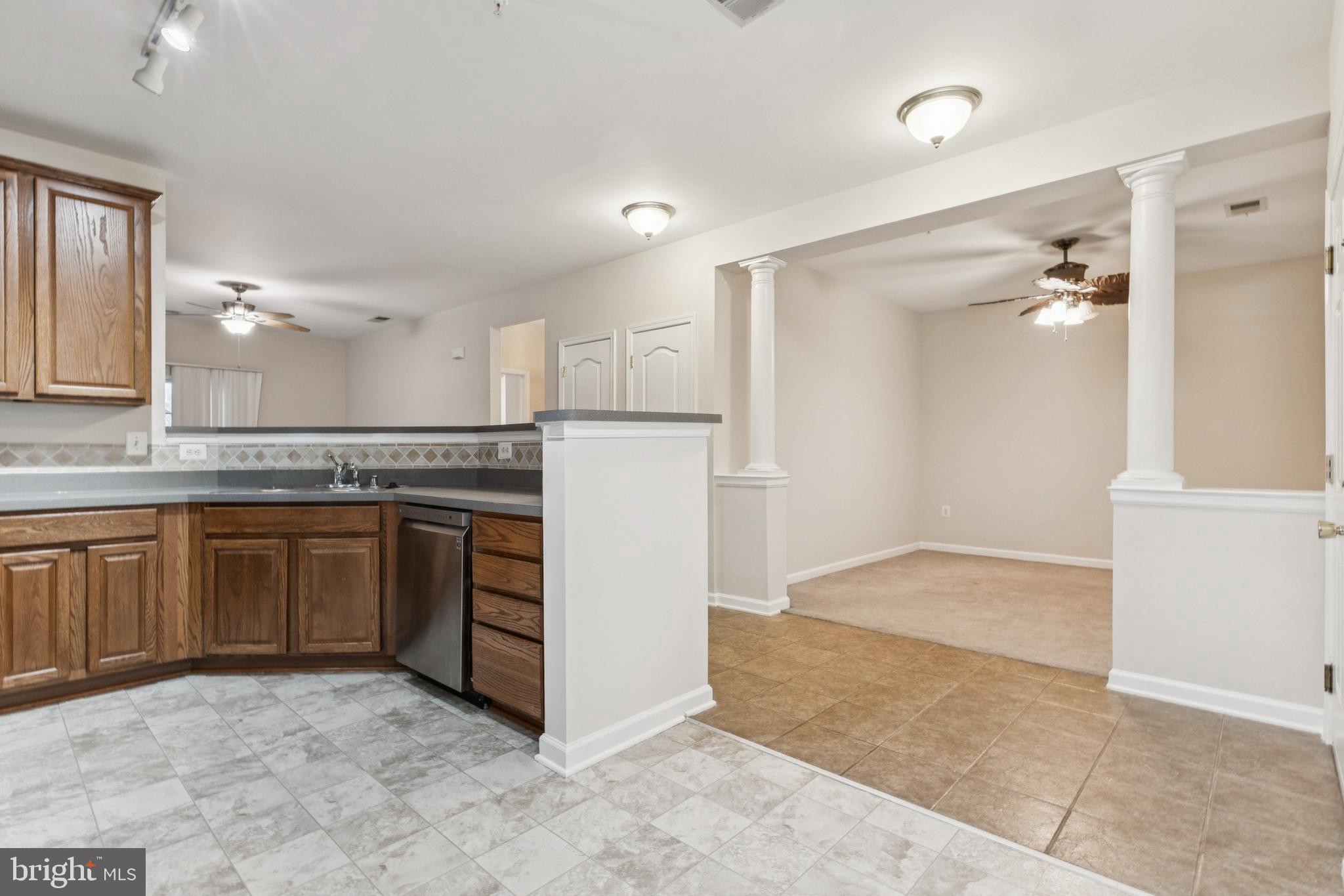 THE RESERVE CONDOMINIUMS - Residential