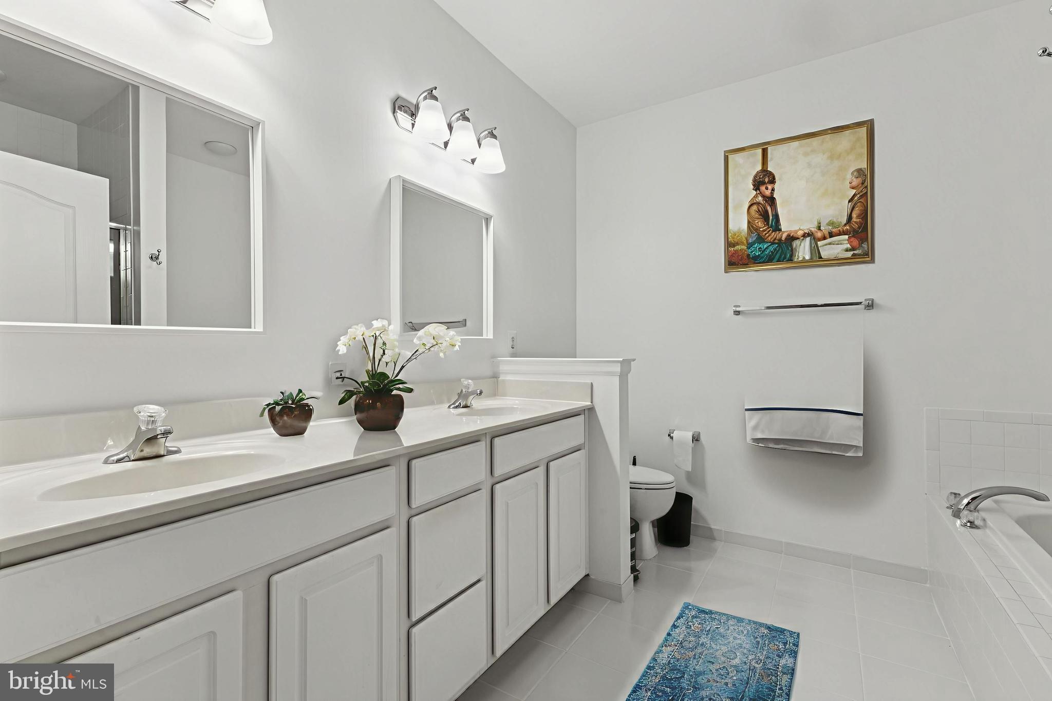 THE RESERVE CONDOMINIUMS - Residential