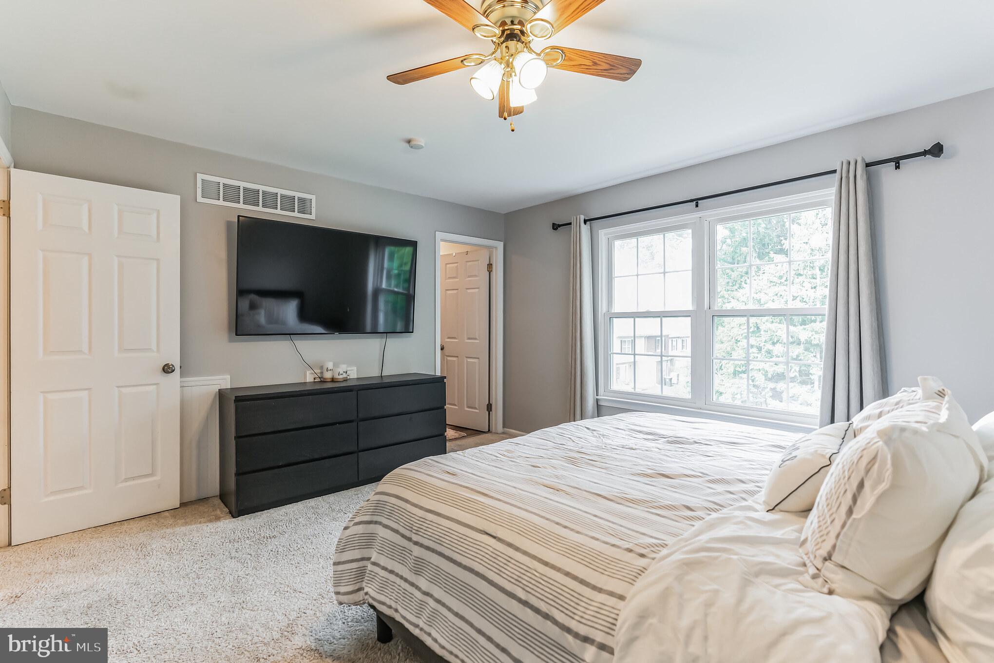 BARLEY SHEAF - Residential