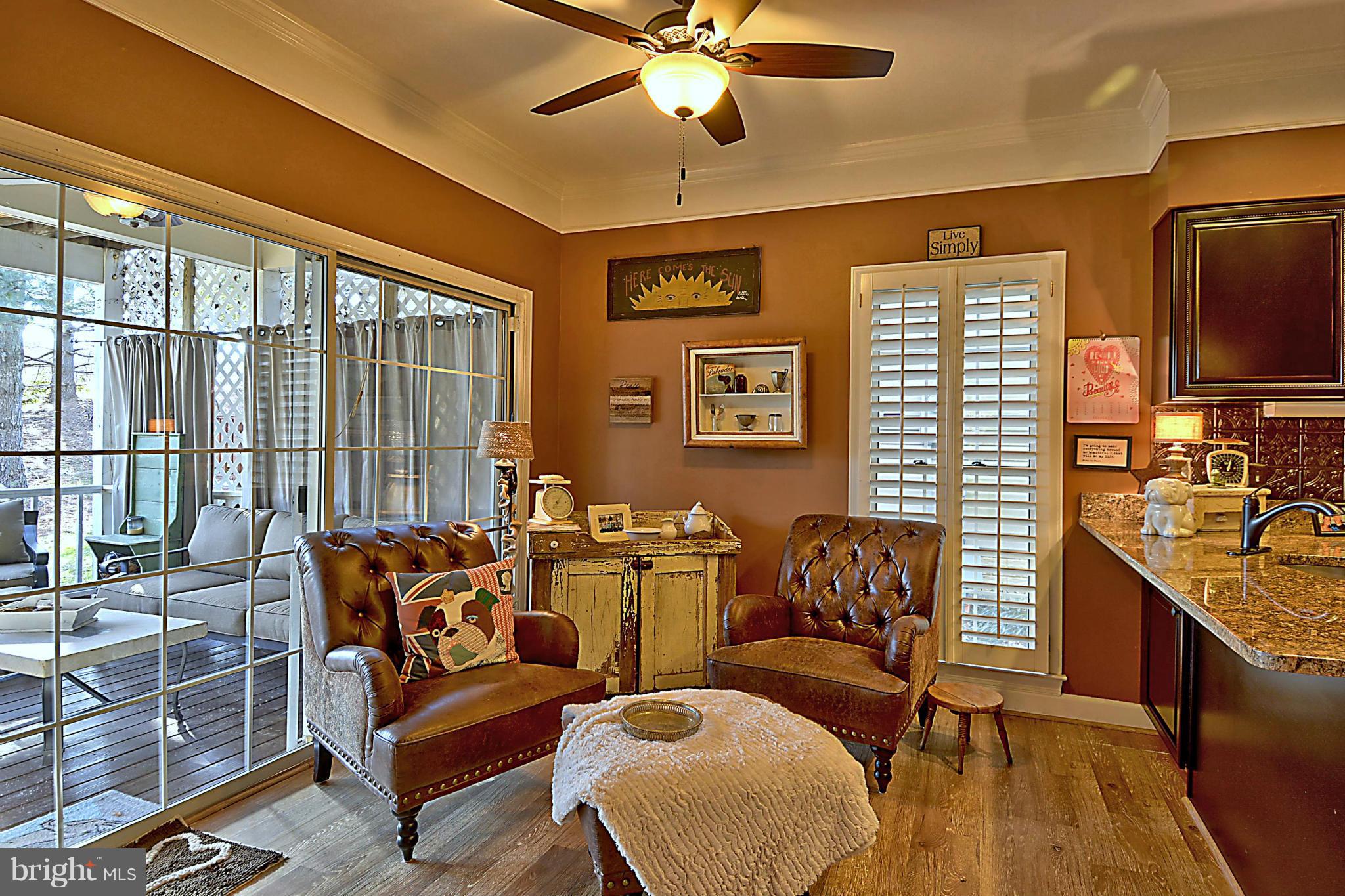 PENDERBROOK - Residential