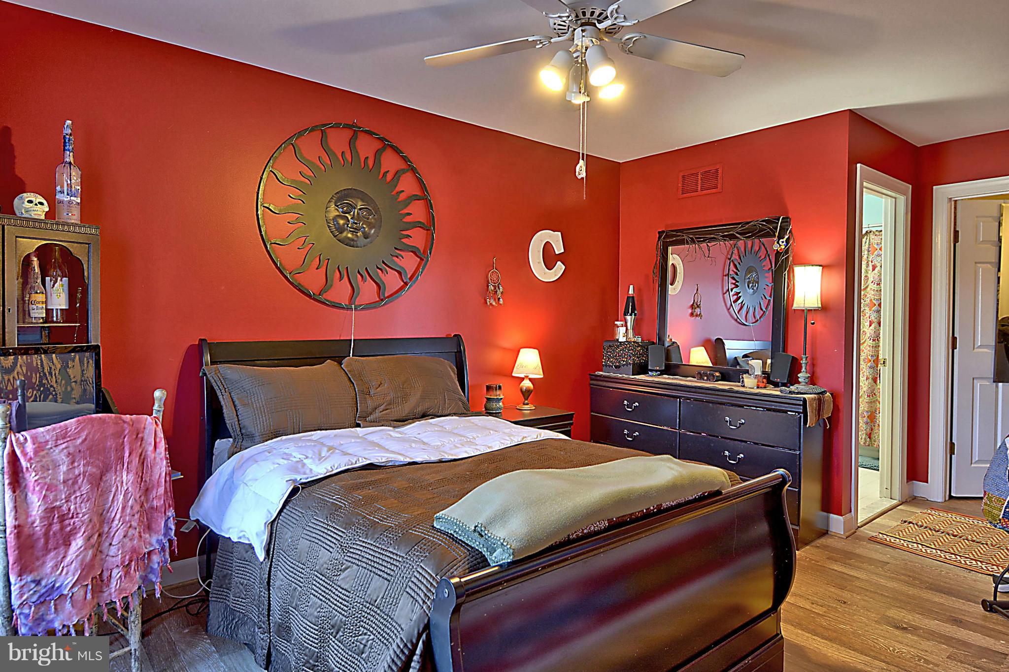 PENDERBROOK - Residential