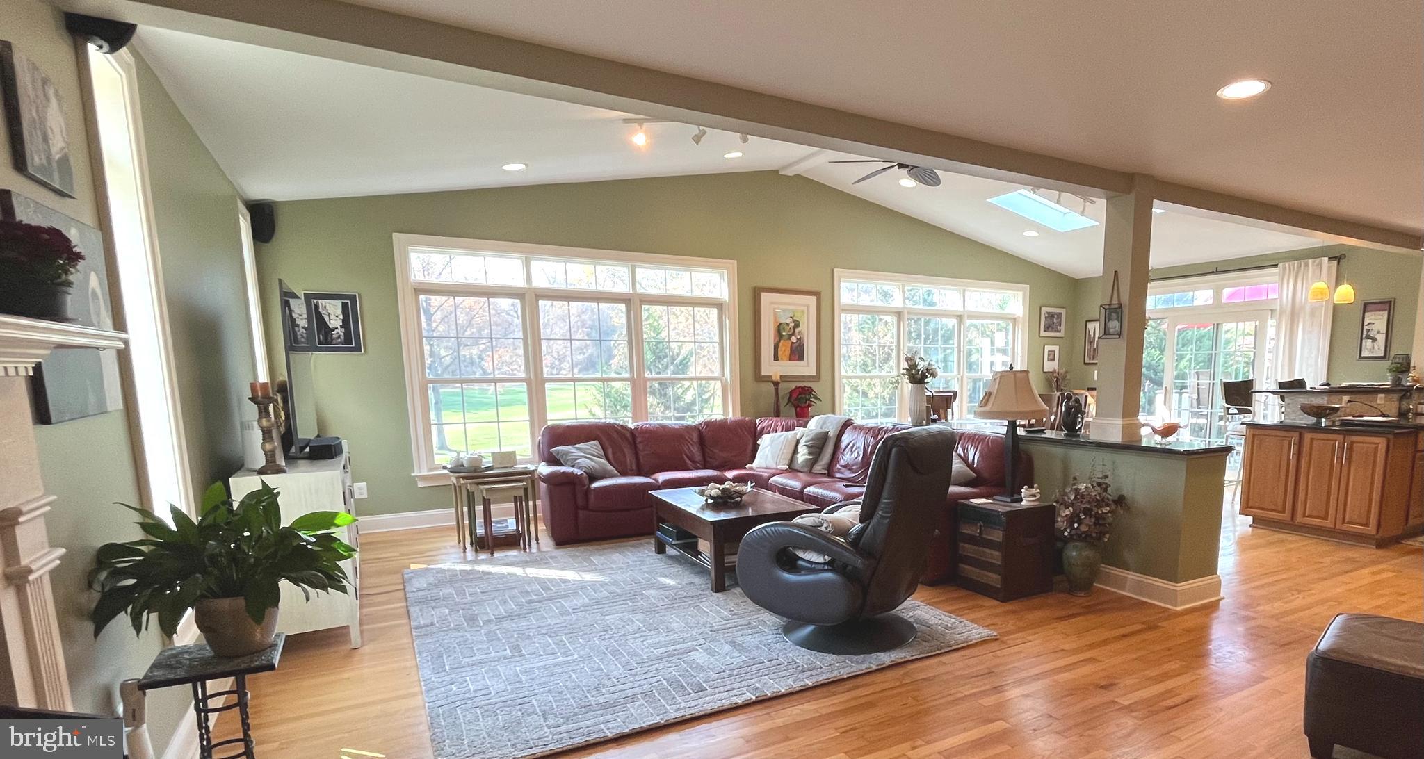 ROCKSHIRE - Residential