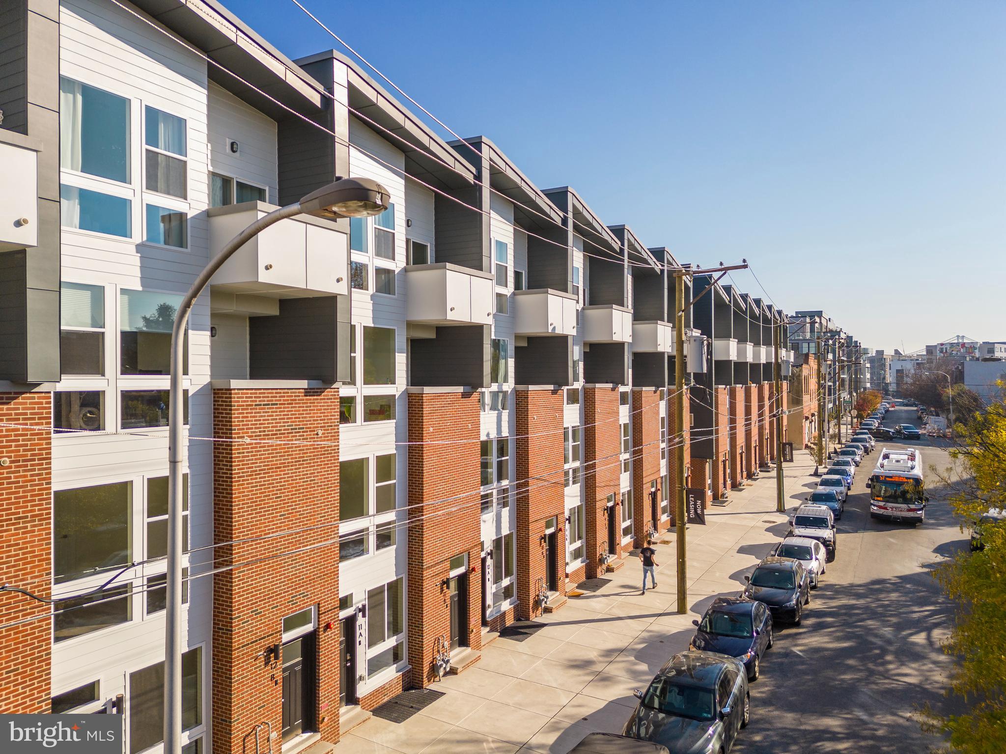 OLDE KENSINGTON - Residential Lease