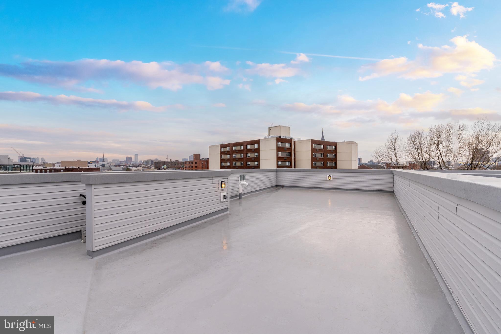 OLDE KENSINGTON - Residential Lease