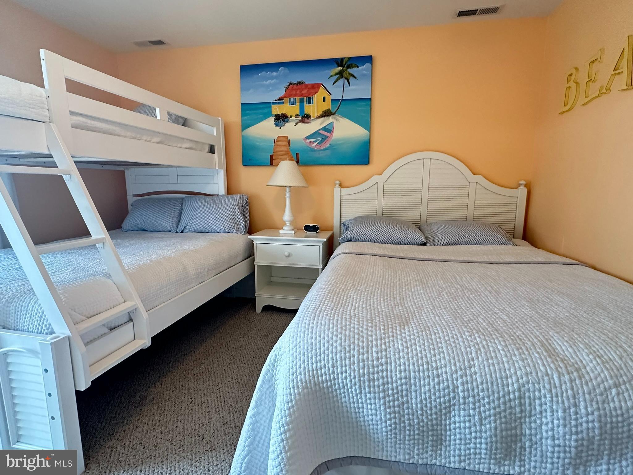 LITTLE SALISBURY - Residential