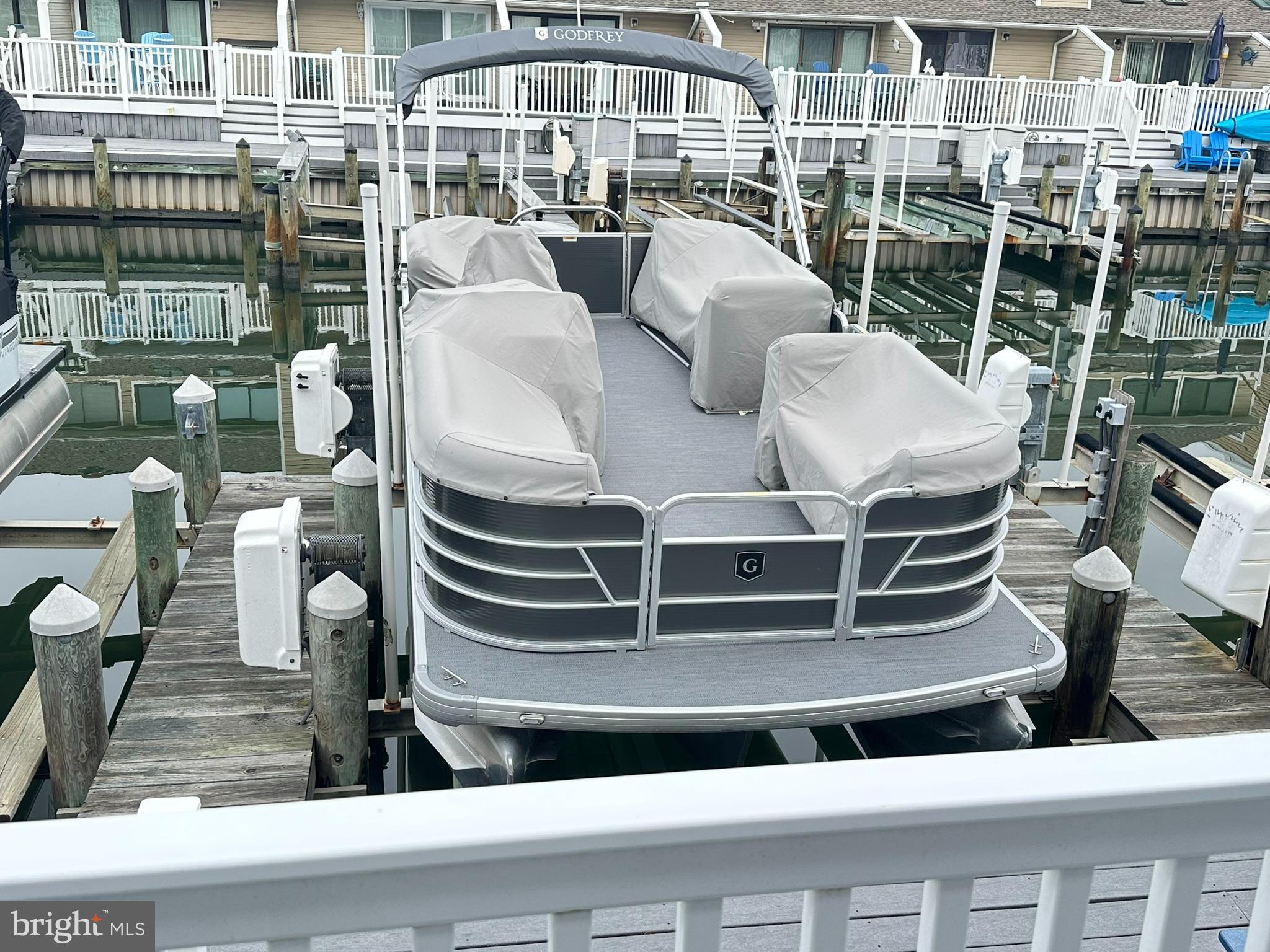 LITTLE SALISBURY - Residential