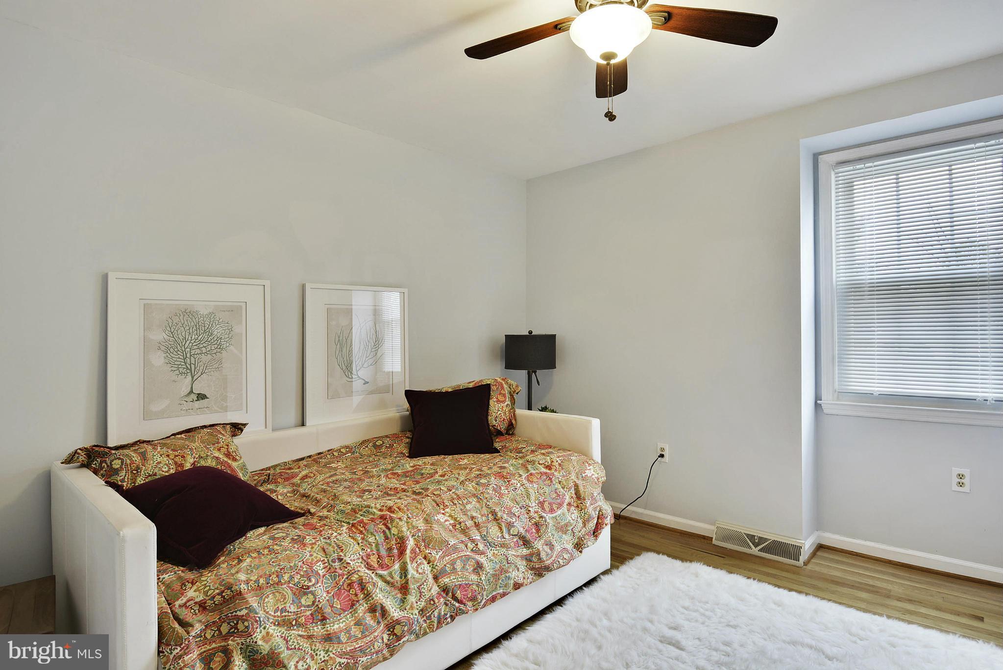 LEESBURG COUNTRY CLUB - Residential