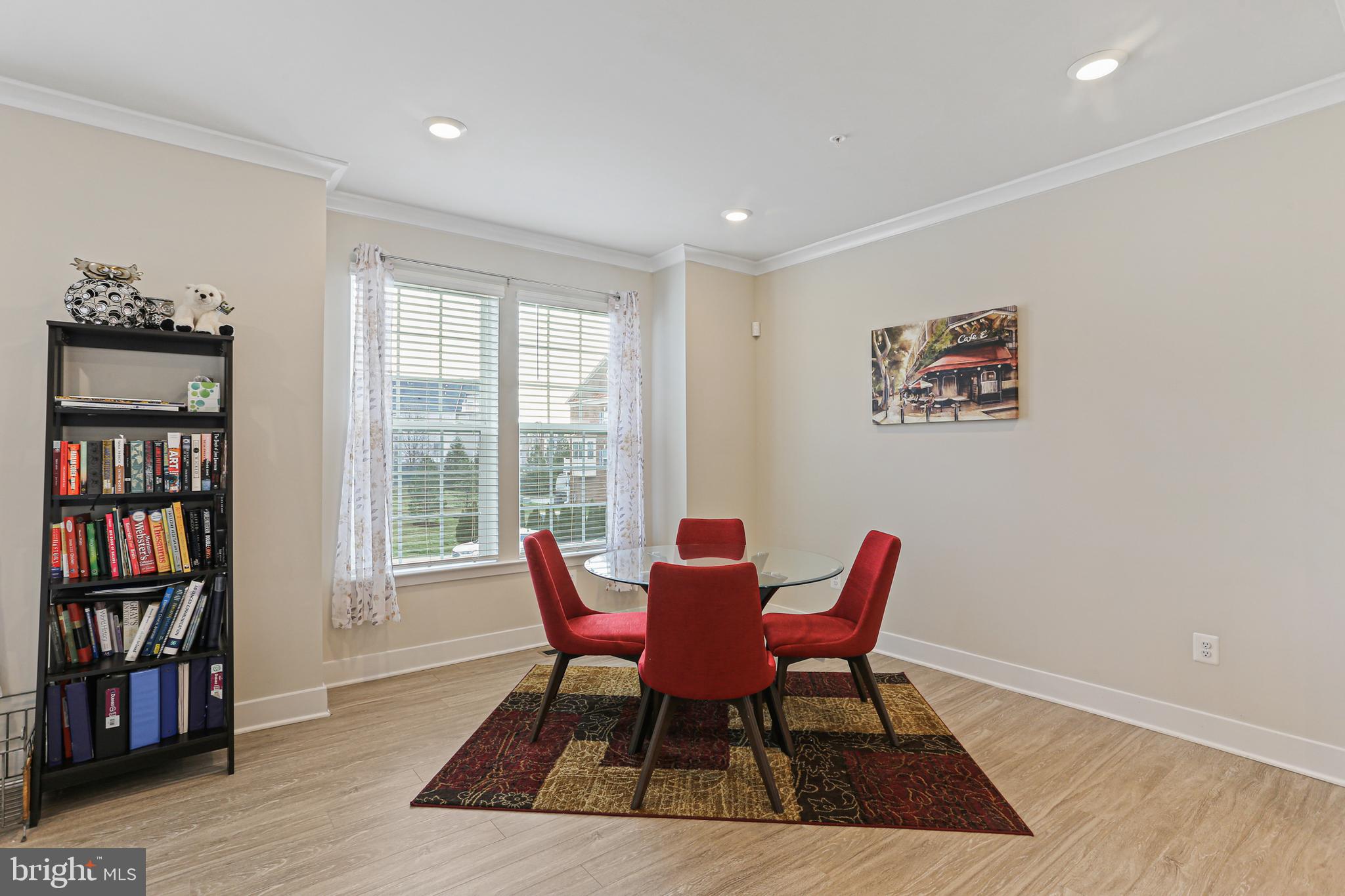 BLUE STREAM - Residential