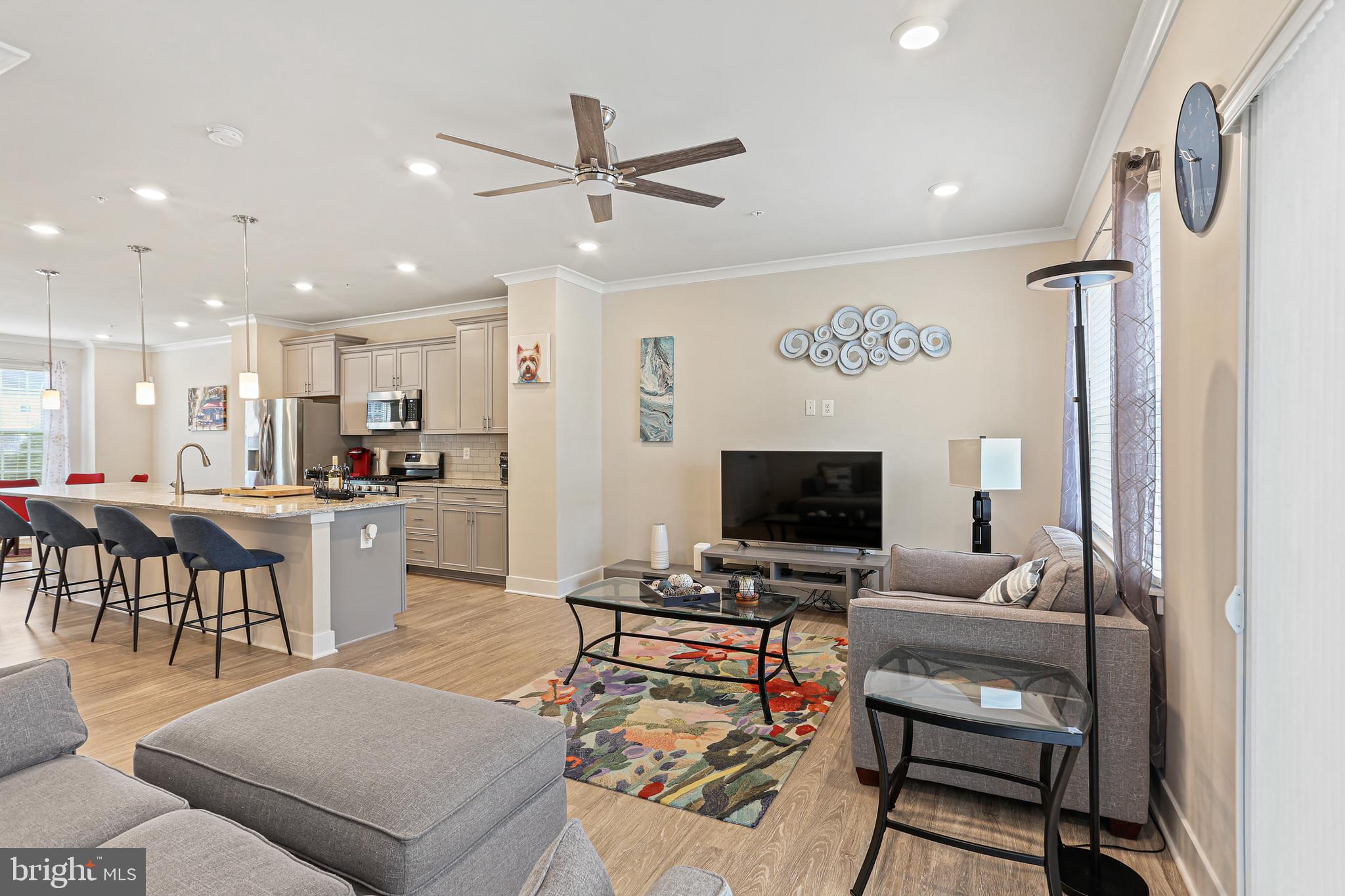 BLUE STREAM - Residential