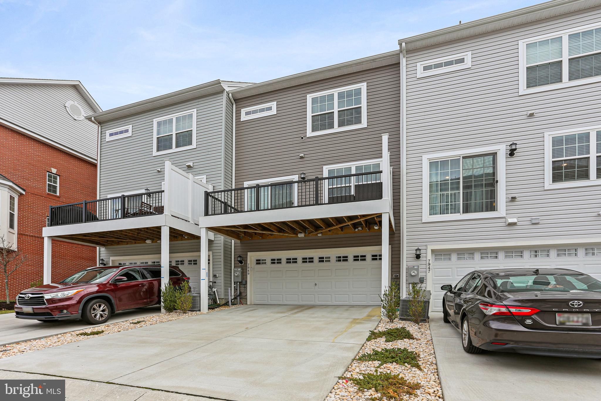 BLUE STREAM - Residential