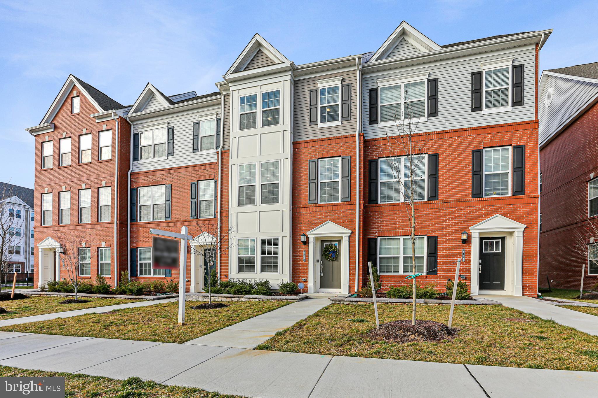 BLUE STREAM - Residential