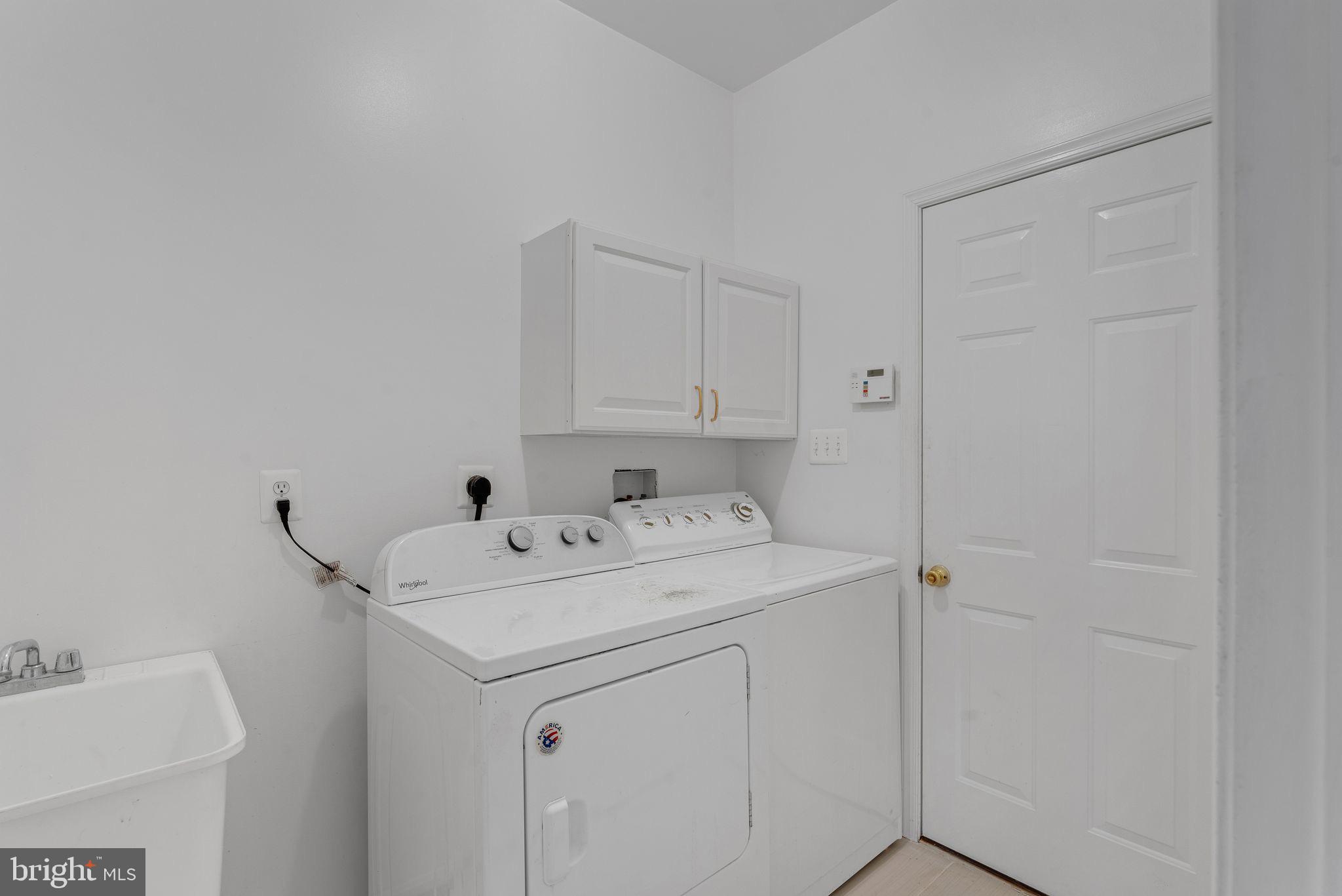 CASTLETON - Residential