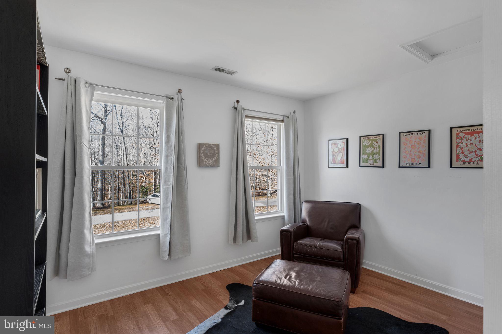 CASTLETON - Residential